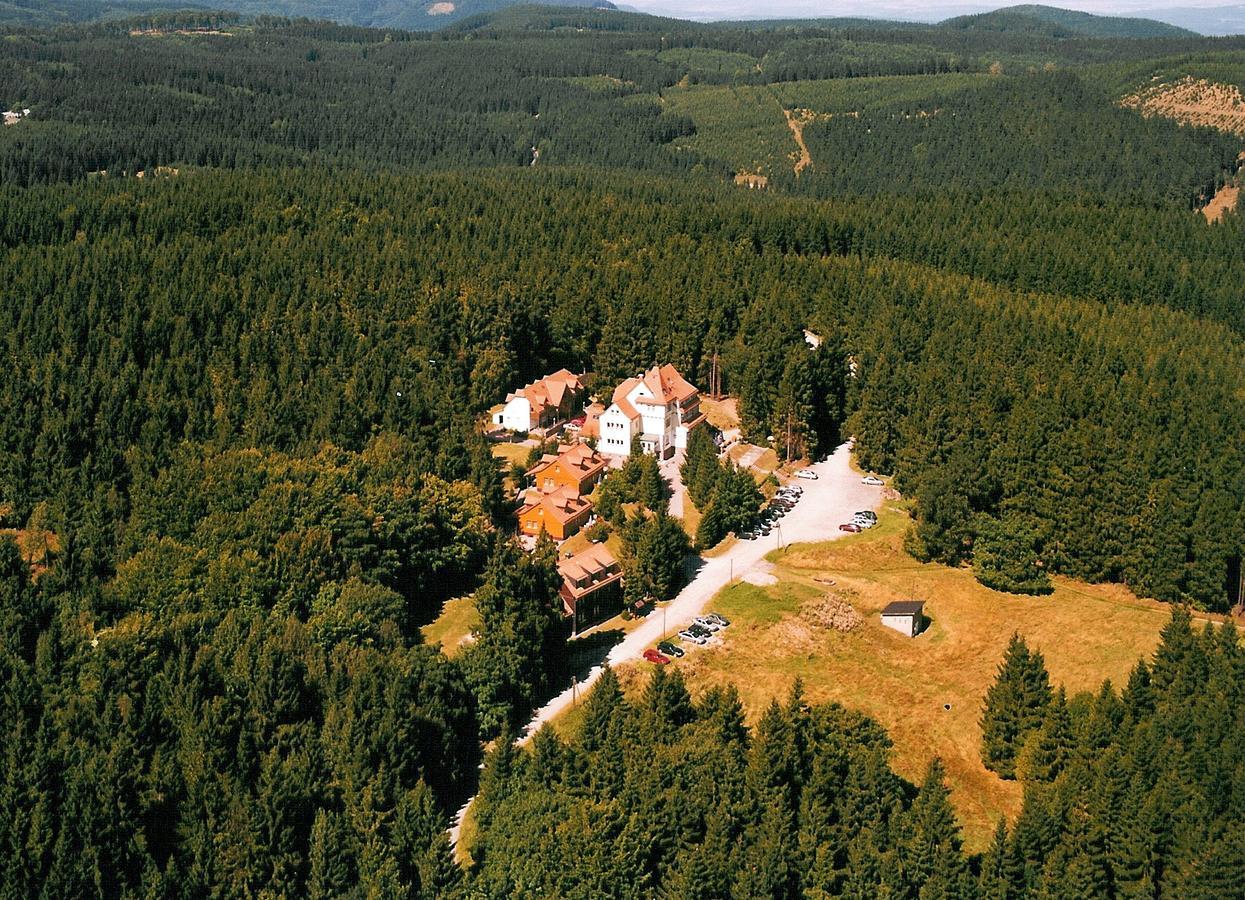 Hotel Und Berggasthof Spiessberghaus Friedrichroda Eksteriør billede