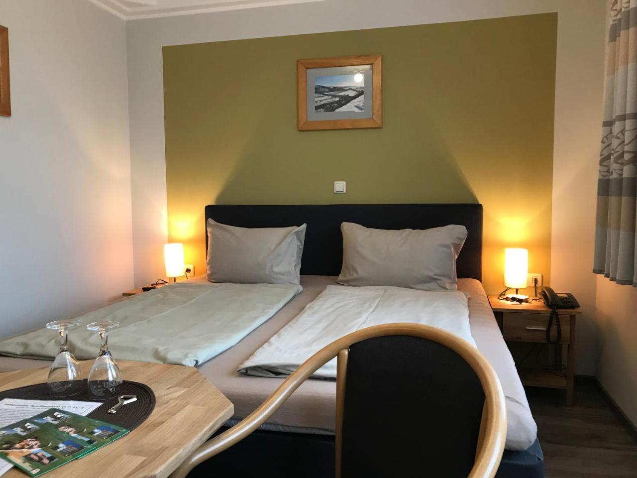 Hotel Und Berggasthof Spiessberghaus Friedrichroda Eksteriør billede