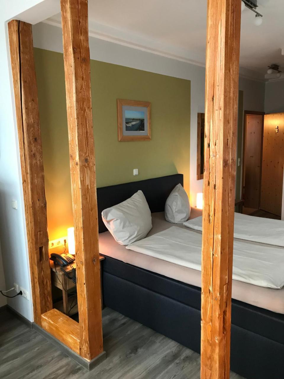 Hotel Und Berggasthof Spiessberghaus Friedrichroda Eksteriør billede